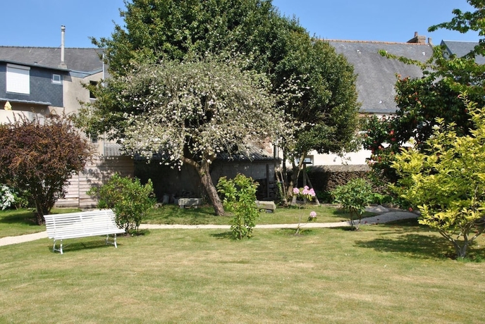 Imagen de los exteriores del Hotel Hermitage, PERROS GUIREC. Foto 13