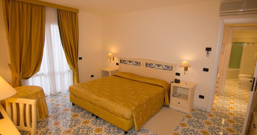 Imagen de la habitación del Hotel Hermitage, Portoferraio. Foto 2