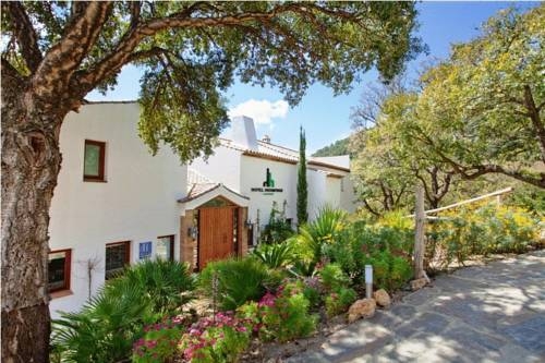 Imagen general del Hotel Hermitage de Casares. Foto 13