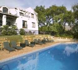 Imagen de la piscina del Hotel Hermitage de Casares. Foto 21
