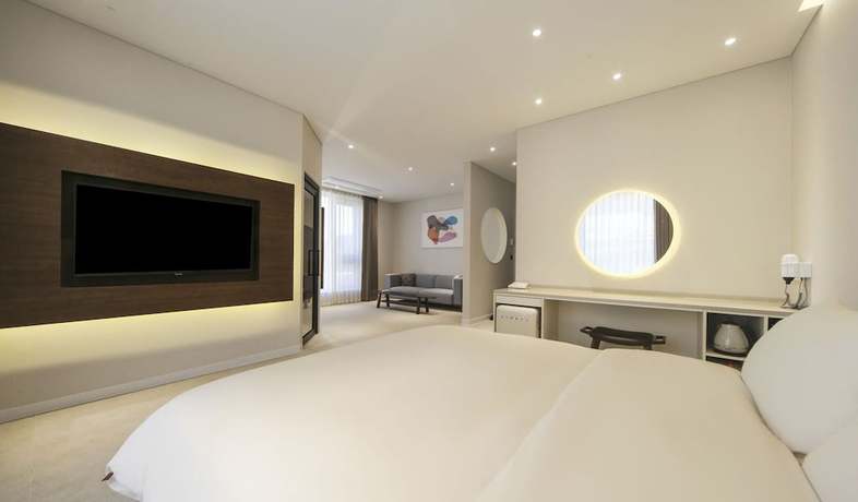 Imagen de la habitación del Hotel Hermon Gangseo. Foto 14