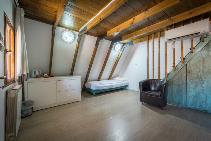 Imagen de la habitación del Hotel Hermon Holiday Village. Foto 11