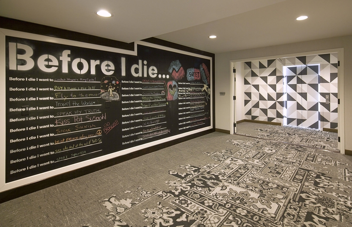 Imagen de los interiores del Hotel Hermosa. Foto 12