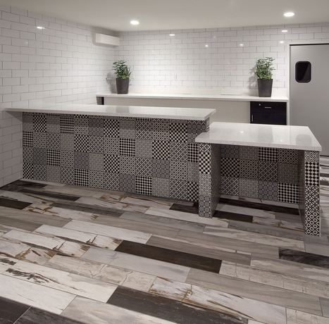 Imagen de los interiores del Hotel Hermosa. Foto 13