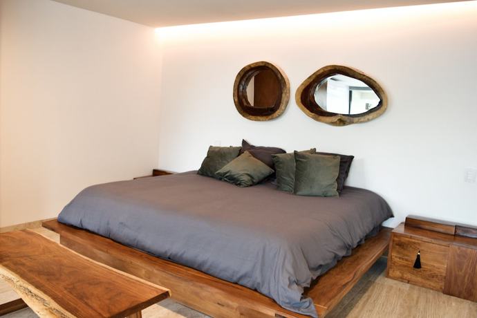Imagen de la habitación del Hotel Hermoso Loft en Mistiq Gardens. Foto 9