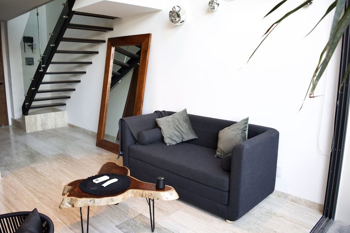 Imagen de la habitación del Hotel Hermoso Loft en Mistiq Gardens. Foto 13