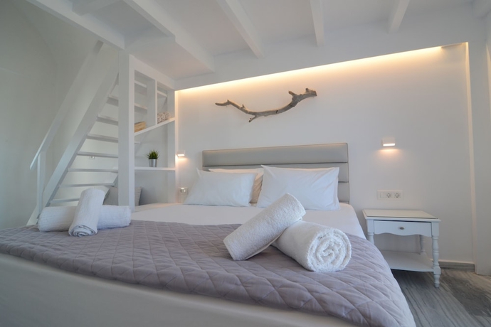 Imagen de la habitación del Hotel Hermoso Luxury Suites. Foto 5