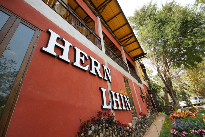 Imagen de los exteriores del Hotel Hern Lhin Natural Resort. Foto 12