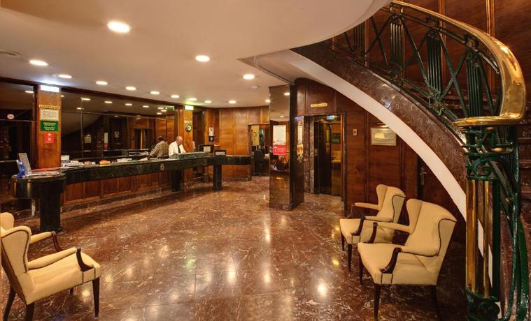 Imagen de los interiores del Hotel Hern&aacute;n Cort&eacute;s. Foto 18