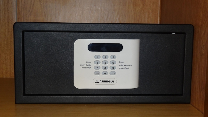 Imagen de la habitación del Hotel Hernán Cortés. Foto 3