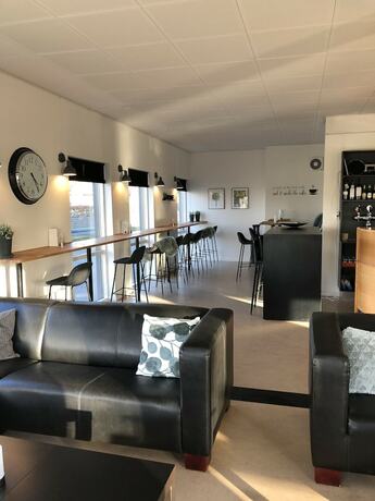 Imagen de los interiores del Hotel Herning. Foto 37