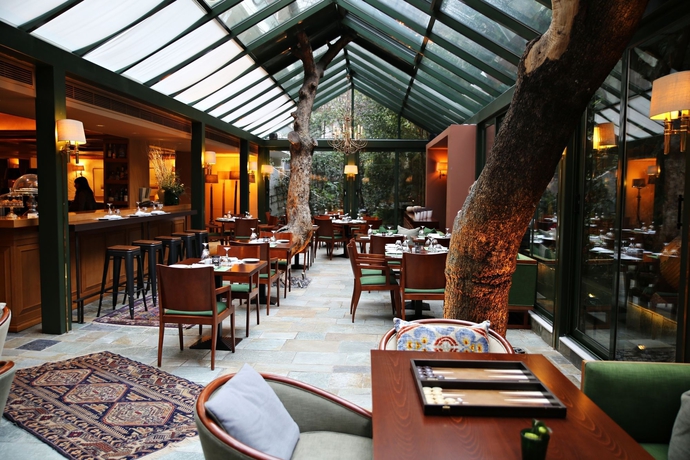 Imagen del bar/restaurante del Hotel Herodion Athens. Foto 7