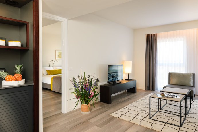 Imagen de la habitación del Hotel Herods Herzliya. Foto 2