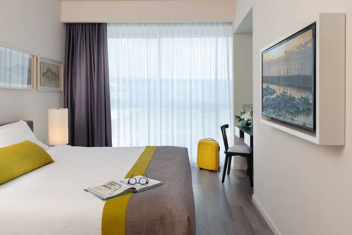 Imagen de la habitación del Hotel Herods Herzliya. Foto 5