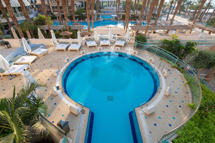 Imagen de la piscina del Hotel Herods Vitalis Spa Eilat. Foto 19