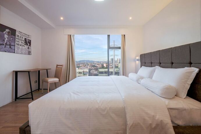 Imagen general del Hotel Heroes. Foto 2