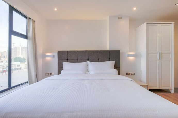 Imagen de la habitación del Hotel Heroes. Foto 13