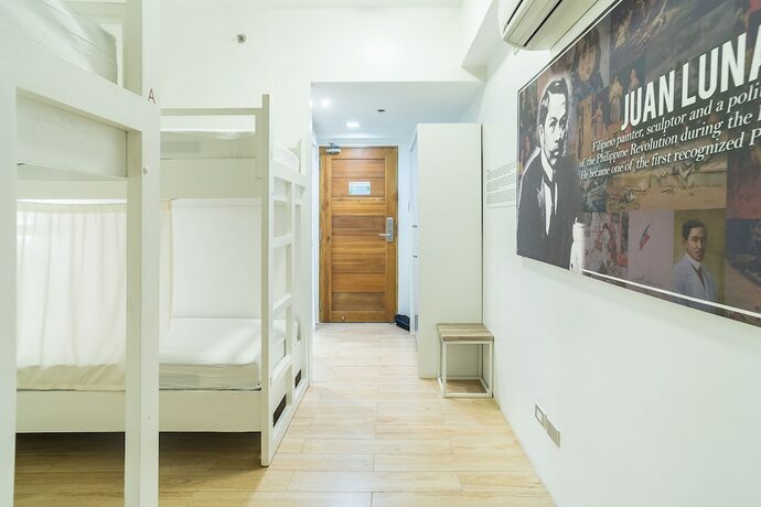 Imagen de la habitación del Hotel Heroes. Foto 15