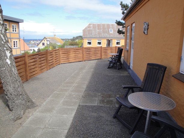 Imagen de los exteriores del Hotel Herold. Foto 19