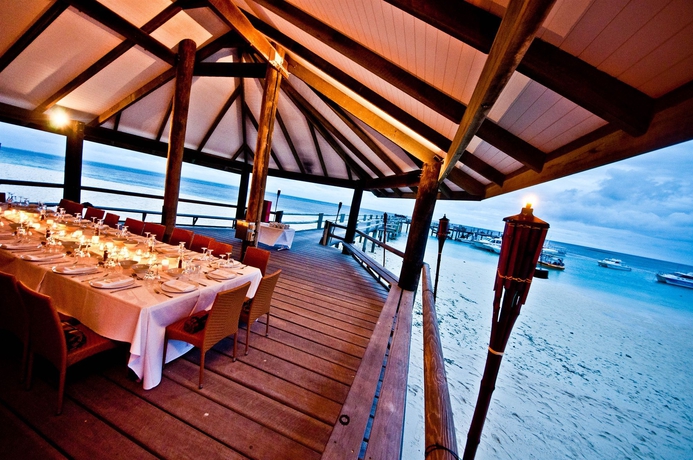 Imagen del bar/restaurante del Hotel Heron Island Resort. Foto 2