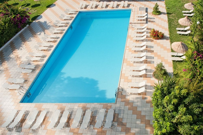 Imagen de la piscina del Hotel Heronissos - All Inclusive. Foto 10