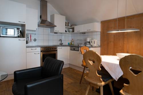 Imagen de la habitación del Hotel Herrenhaus Greier. Foto 5