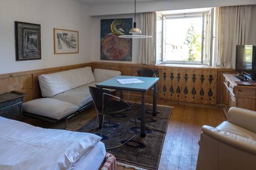 Imagen de la habitación del Hotel Herrenhaus Greier. Foto 9