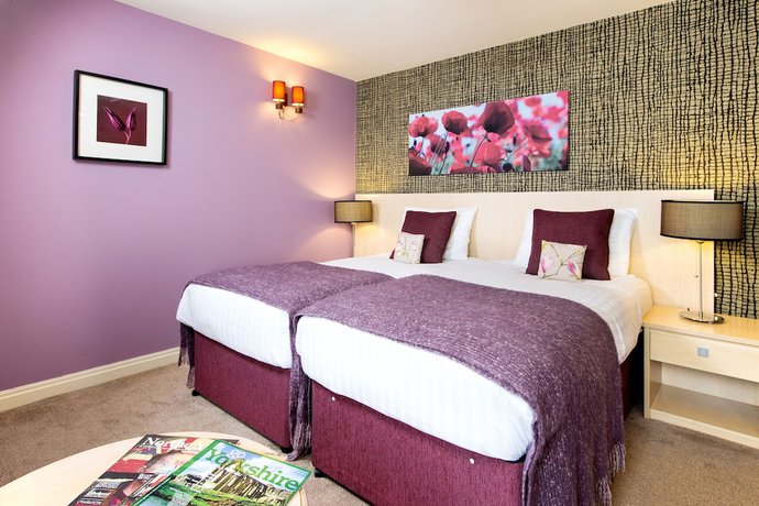 Imagen de la habitación del Hotel Herriots. Foto 13