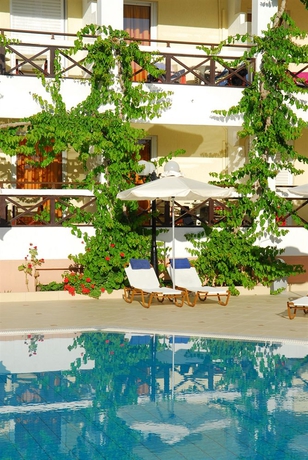 Imagen de la piscina del Hotel Hersonissos Palace - All Inclusive. Foto 12