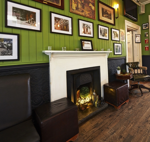 Imagen de los interiores del Hotel Hertford House. Foto 16