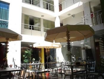 Imagen del bar/restaurante del Hotel Herusalen. Foto 4