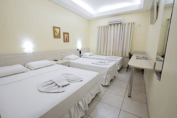 Imagen de la habitación del Hotel Herval Park. Foto 2