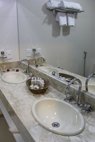 Imagen de la habitación del Hotel Herval Park. Foto 14