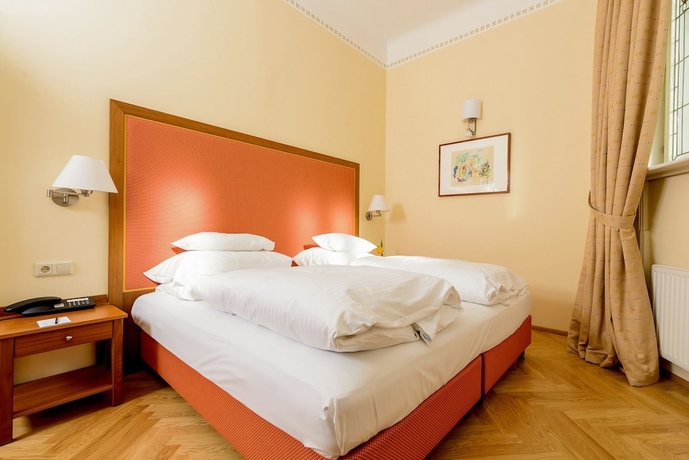 Imagen de la habitación del Hotel Herzoghof. Foto 2