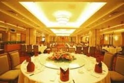 Imagen del bar/restaurante del Hotel Heshan Contry Garden Phoenix. Foto 2