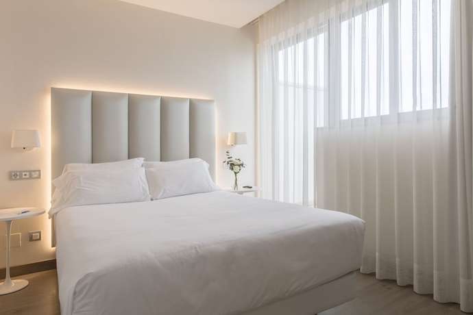 Imagen de la habitación del Hotel Hesperia A Coruña Centro. Foto 14