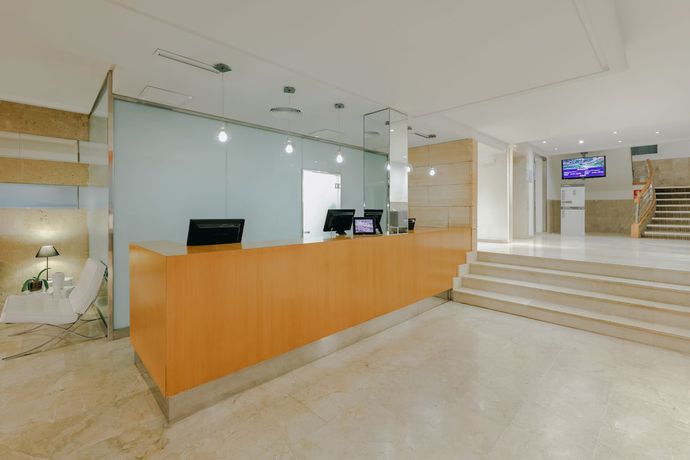 Imagen de los interiores del Hotel Hesperia Ciudad De Mallorca. Foto 18