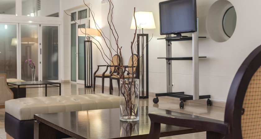 Imagen de los interiores del Hotel Hesperia Córdoba. Foto 19