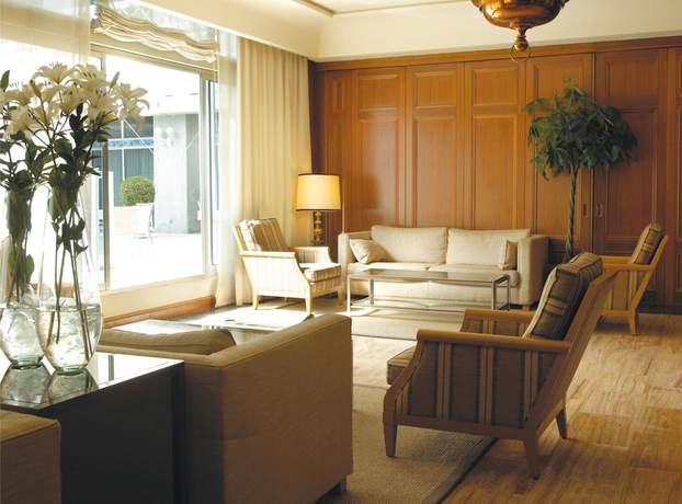 Imagen de los interiores del Hotel Hesperia Sevilla. Foto 20