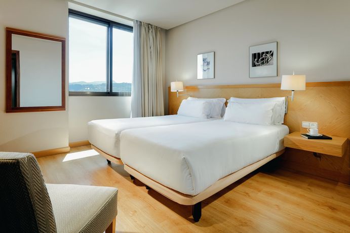 Imagen de la habitación del Hotel Hesperia Vigo. Foto 2