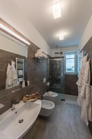 Imagen de la habitación del Hotel Hesperia and Residence. Foto 4
