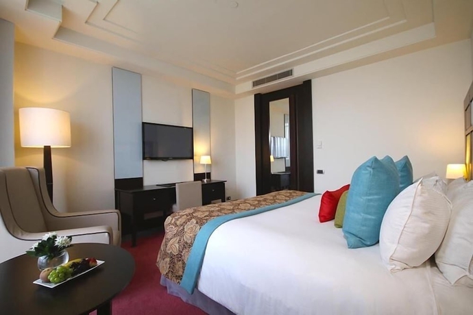 Imagen de la habitación del Hotel Hesperia de Valencia. Foto 2