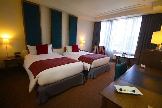 Imagen de la habitación del Hotel Hesperia de Valencia. Foto 7