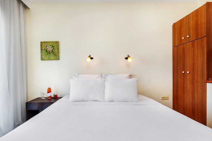 Imagen de la habitación del Hotel Hesperides. Foto 6