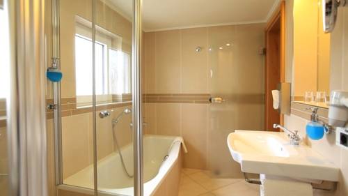 Imagen de la habitación del Hotel Hessischer Hof, Melsungen. Foto 3