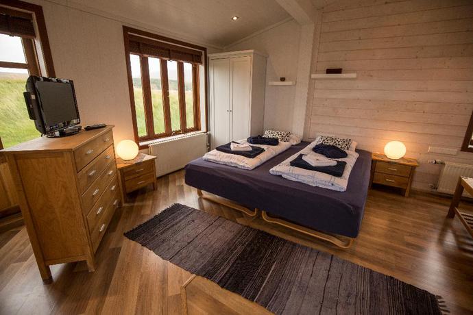 Imagen de la habitación del Hotel Hestasport Cottages. Foto 8