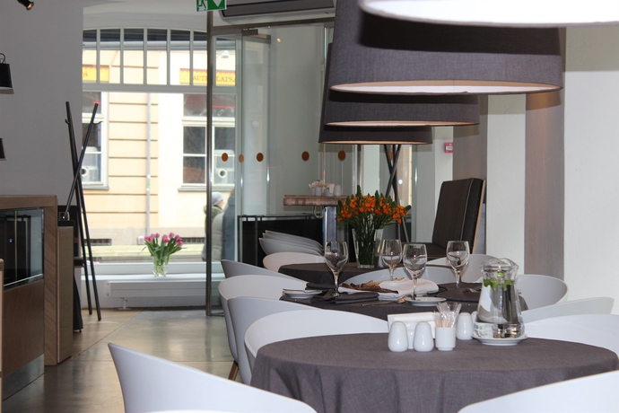 Imagen del bar/restaurante del Hotel Hestia Draugi. Foto 2