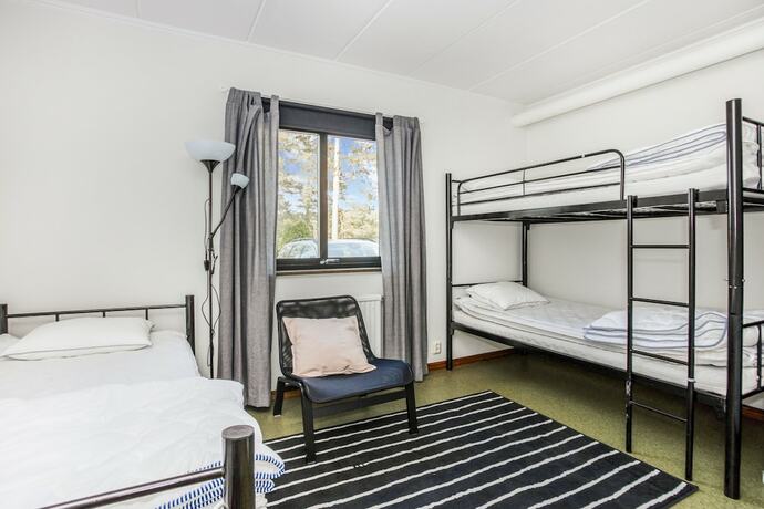 Imagen de la habitación del Hotel Hestra Guesthouse. Foto 17