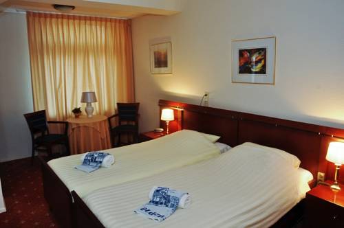 Imagen de la habitación del Hotel Het Landhuis. Foto 7