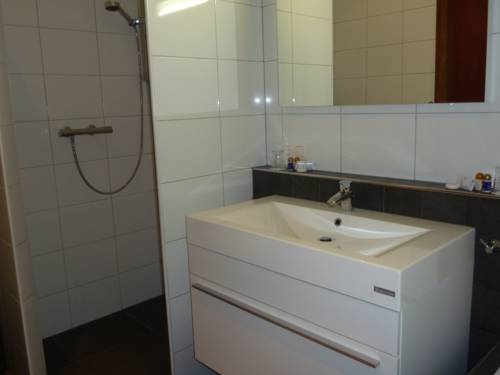 Imagen de la habitación del Hotel Het Landhuis. Foto 15